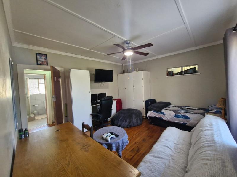 4 Bedroom Property for Sale in Bergsig Eastern Cape